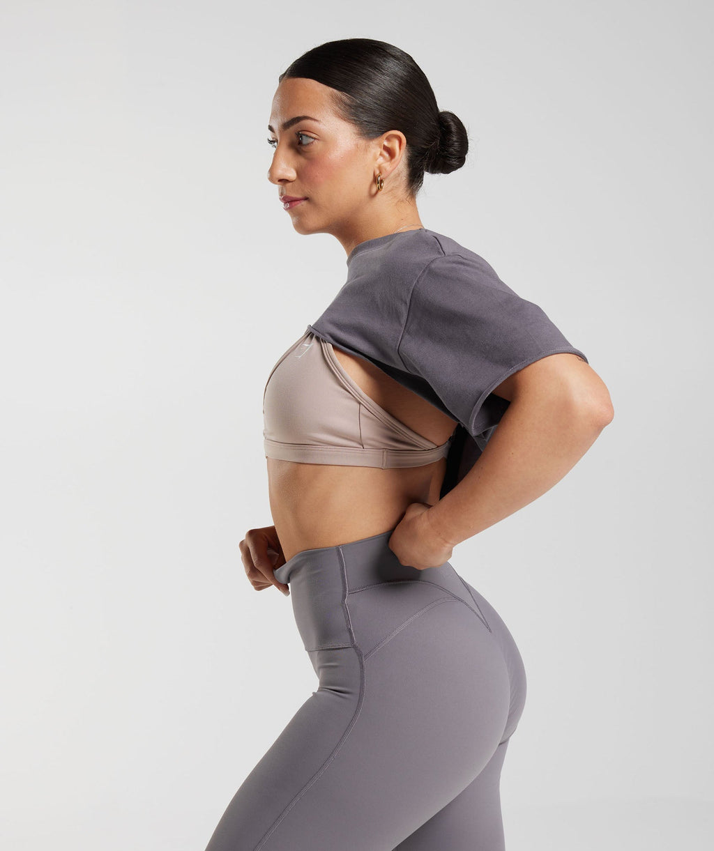 gymshark-legacy-shrug-top-titanium-grey-ss23