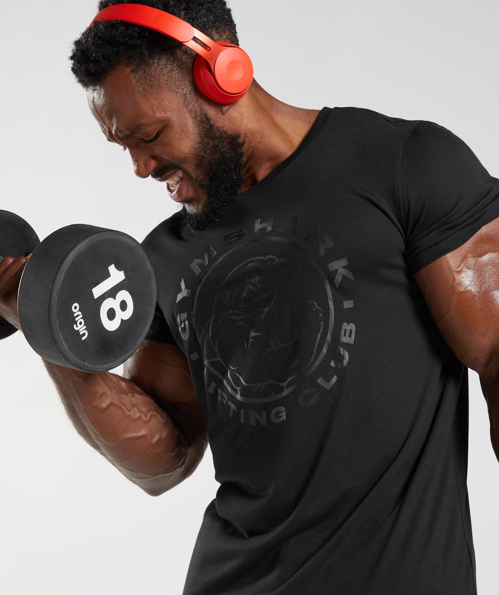 gymshark-legacy-t-shirt-black-aw22