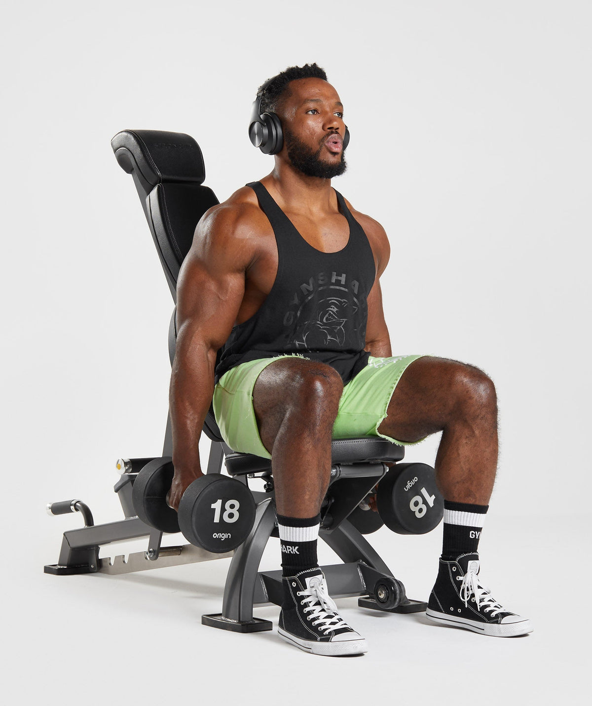gymshark-legacy-stringer-black-aw22