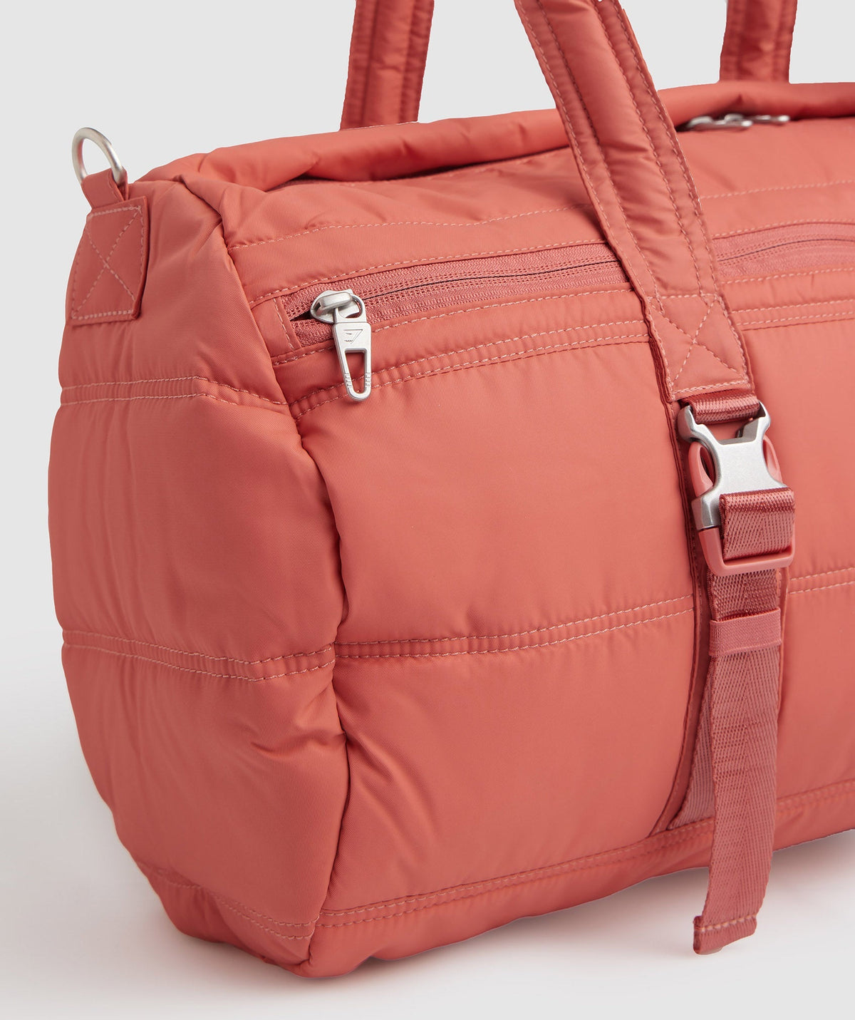 gymshark-premium-lifestyle-barrel-bag-terracotta-pink-ss23