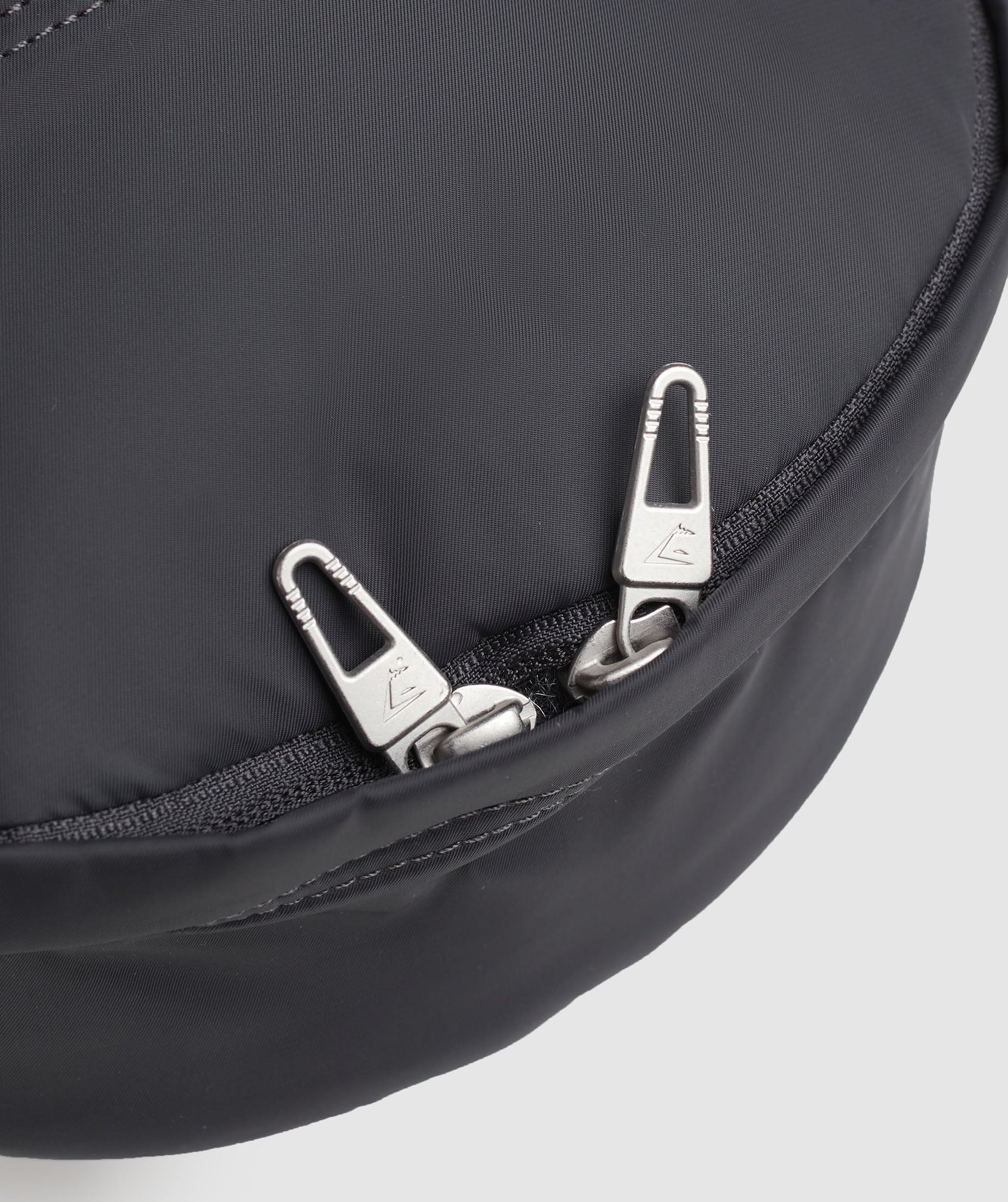 gymshark-premium-lifestyle-mini-backpack-onyx-grey-ss23