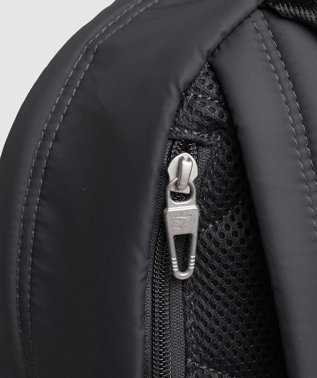gymshark-premium-lifestyle-mini-backpack-onyx-grey-ss23