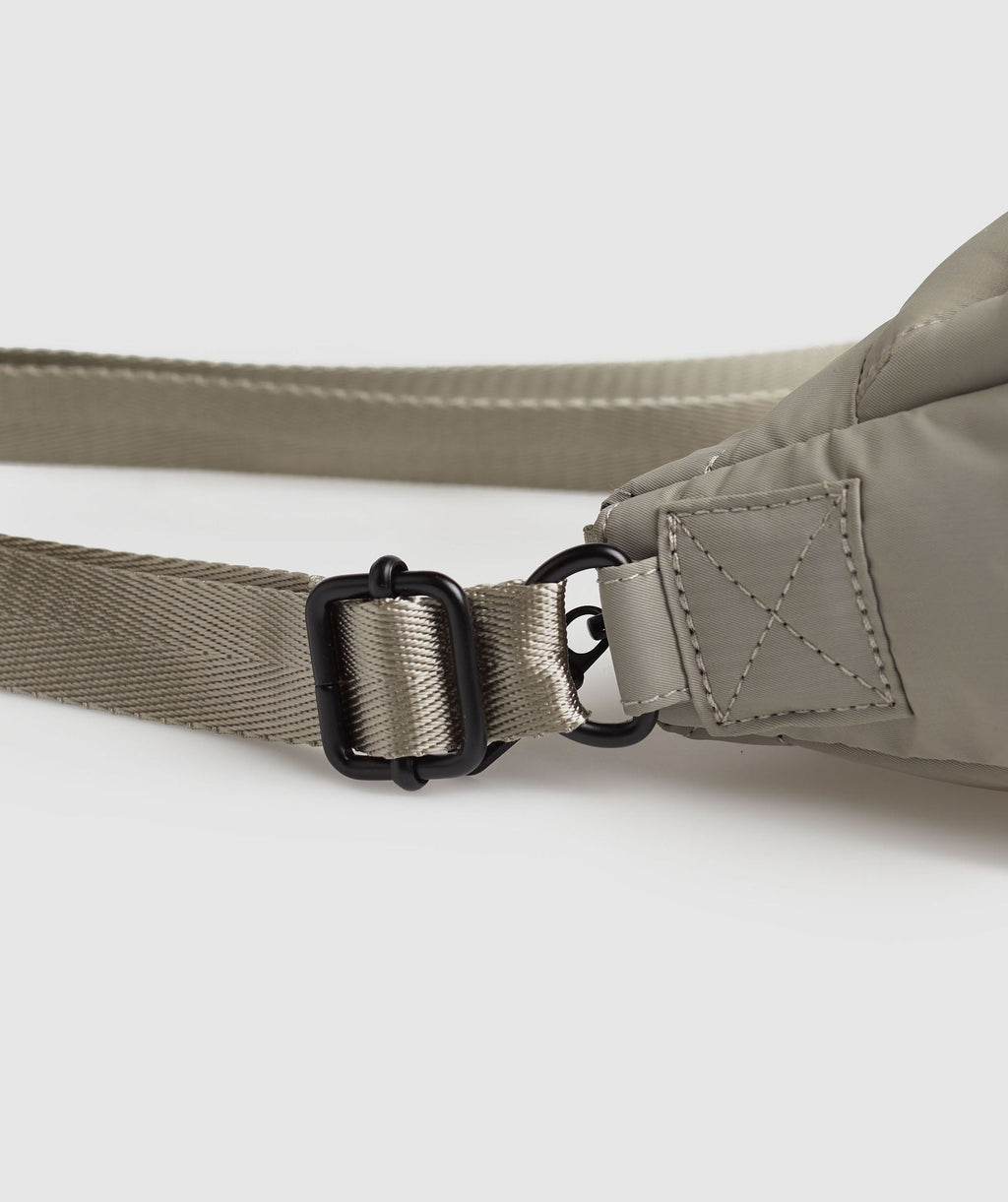 gymshark-premium-lifestyle-shoulder-bag-ecru-brown-ss23