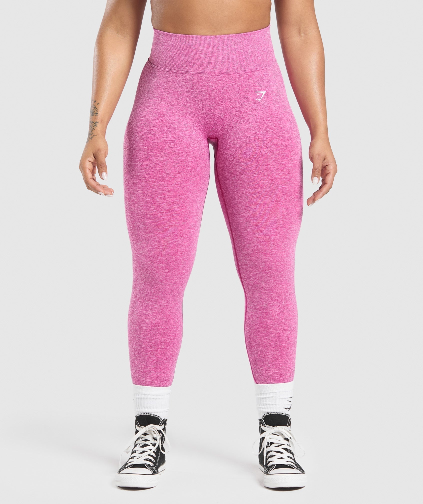 gymshark-lift-seamless-leggings-winning-pink-white-marl-ss25