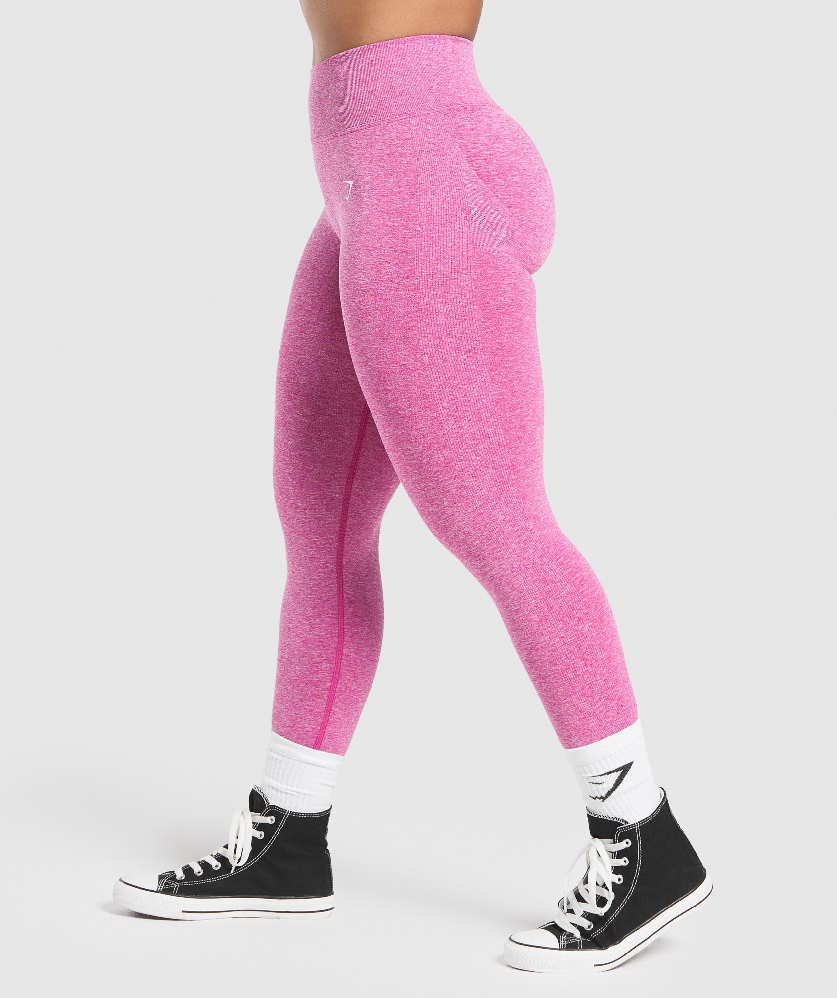 gymshark-lift-seamless-leggings-winning-pink-white-marl-ss25