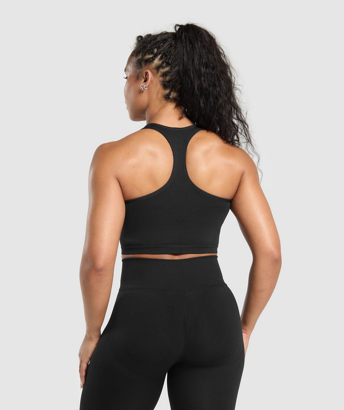 gymshark-lift-seamless-midi-tank-with-shelf-black-black-marl-ss25