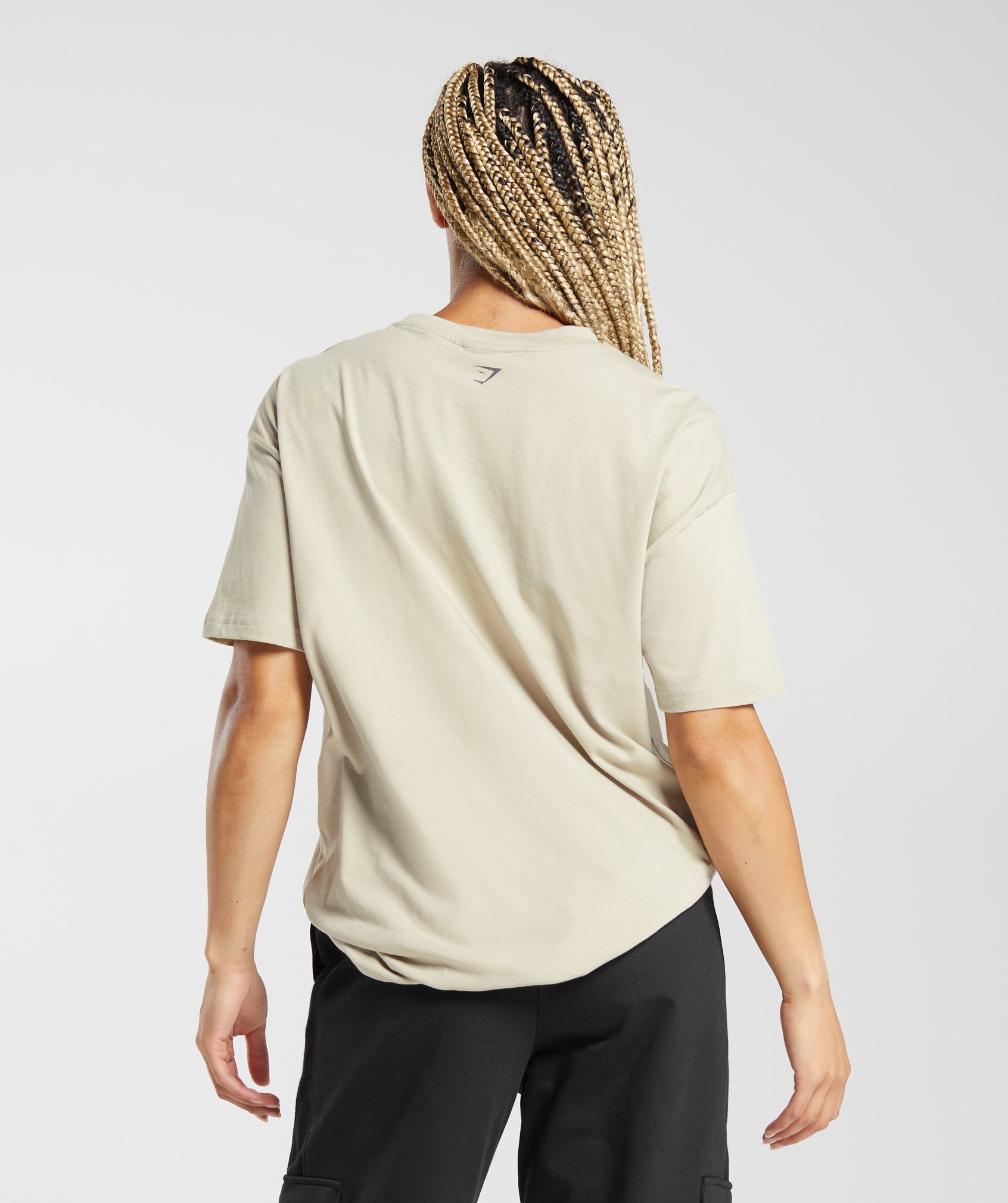 gymshark-lifting-apparel-oversized-t-shirt-washed-stone-brown-aw23