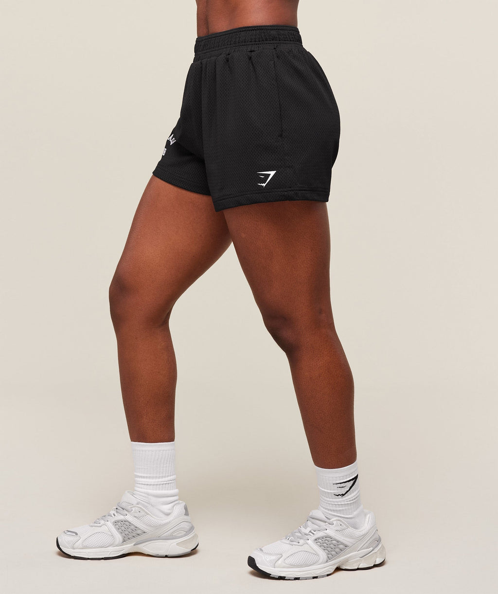 gymshark-lifting-club-mesh-shorts-black-ss25