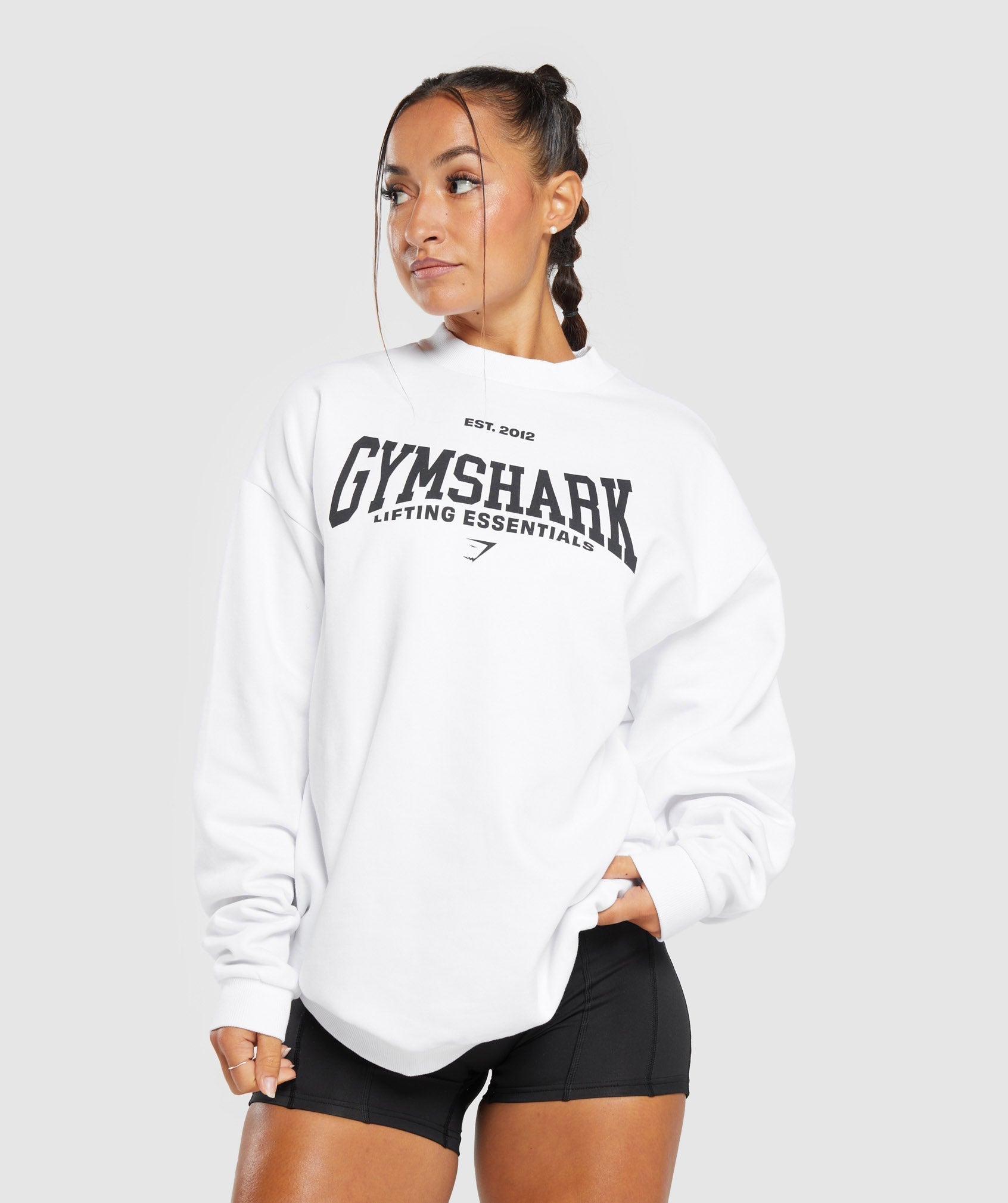gymshark-lifting-essentials-graphic-oversized-sweatshirt-white-aw23
