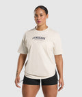 gymshark-lifting-essentials-graphic-oversized-t-shirt-ss-tops-white-ss25
