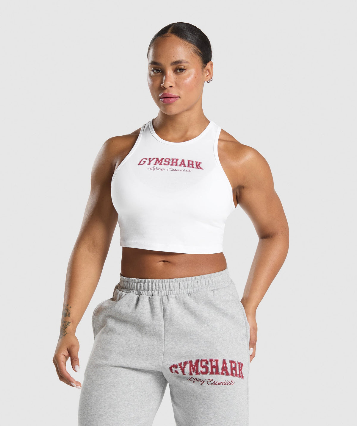 gymshark-lifting-essentials-graphic-tank-white-ss25