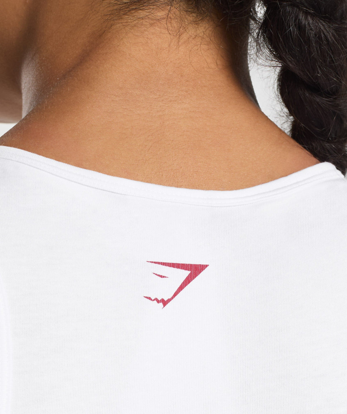 gymshark-lifting-essentials-graphic-tank-white-ss25
