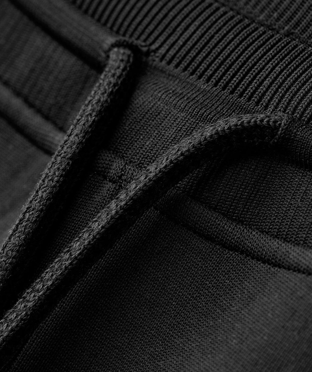 gymshark-flat-knit-joggers-black-aw24