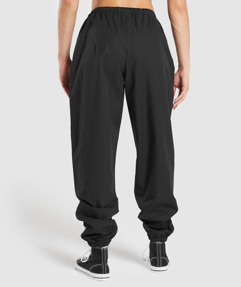 gymshark-lifting-pump-pants-blackaw24