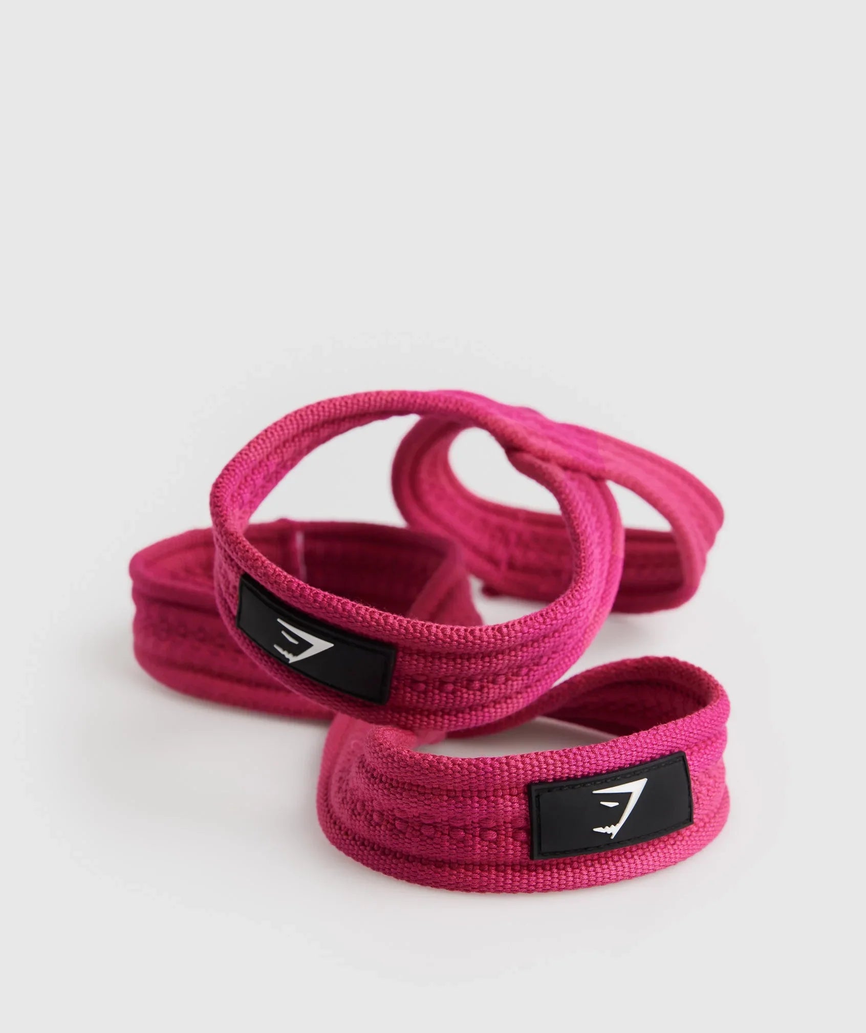 gymshark-figure-8-lifting-straps-magenta-pink-aw22