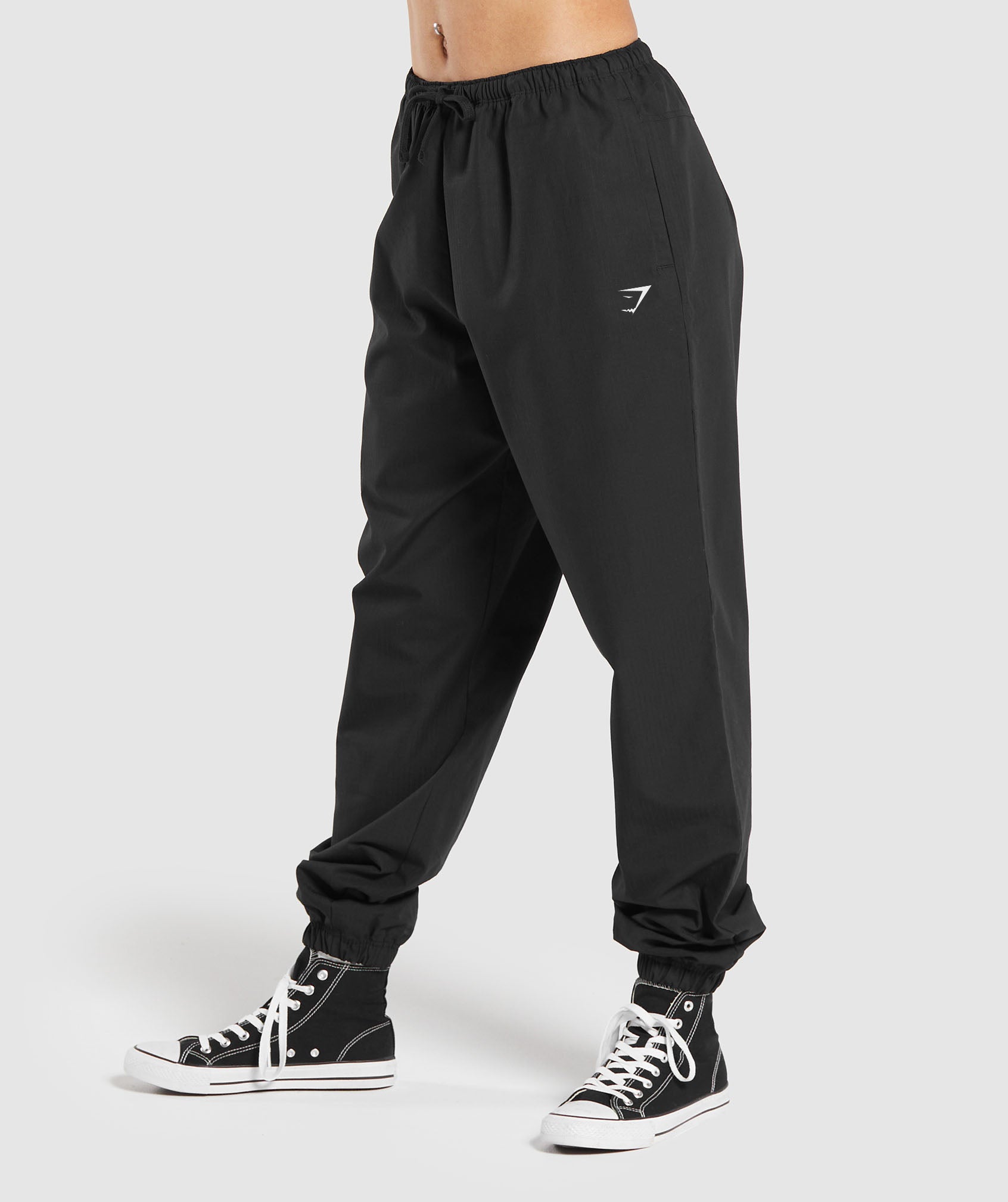 gymshark-lifting-pump-pants-blackaw24