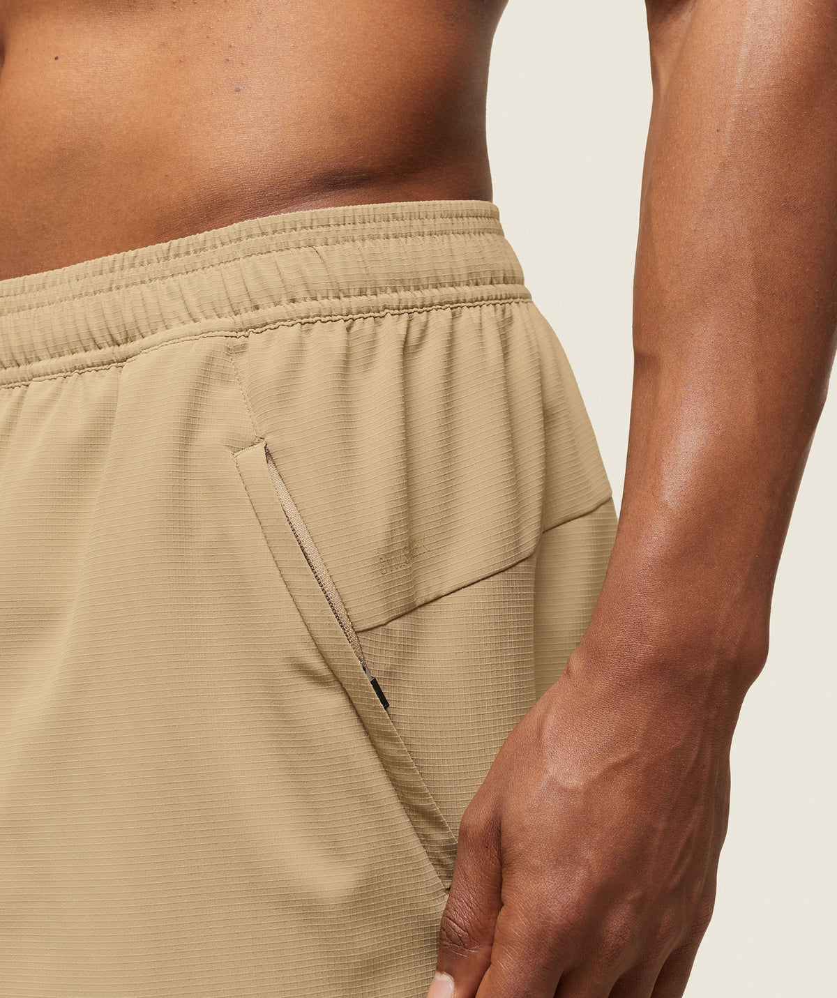 gymshark-everywear-ripstop-shorts-deep-fawn-brown-ss24