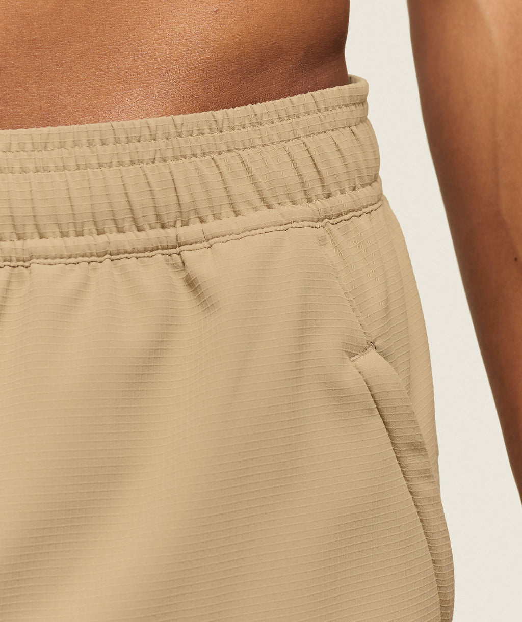 gymshark-everywear-ripstop-shorts-deep-fawn-brown-ss24