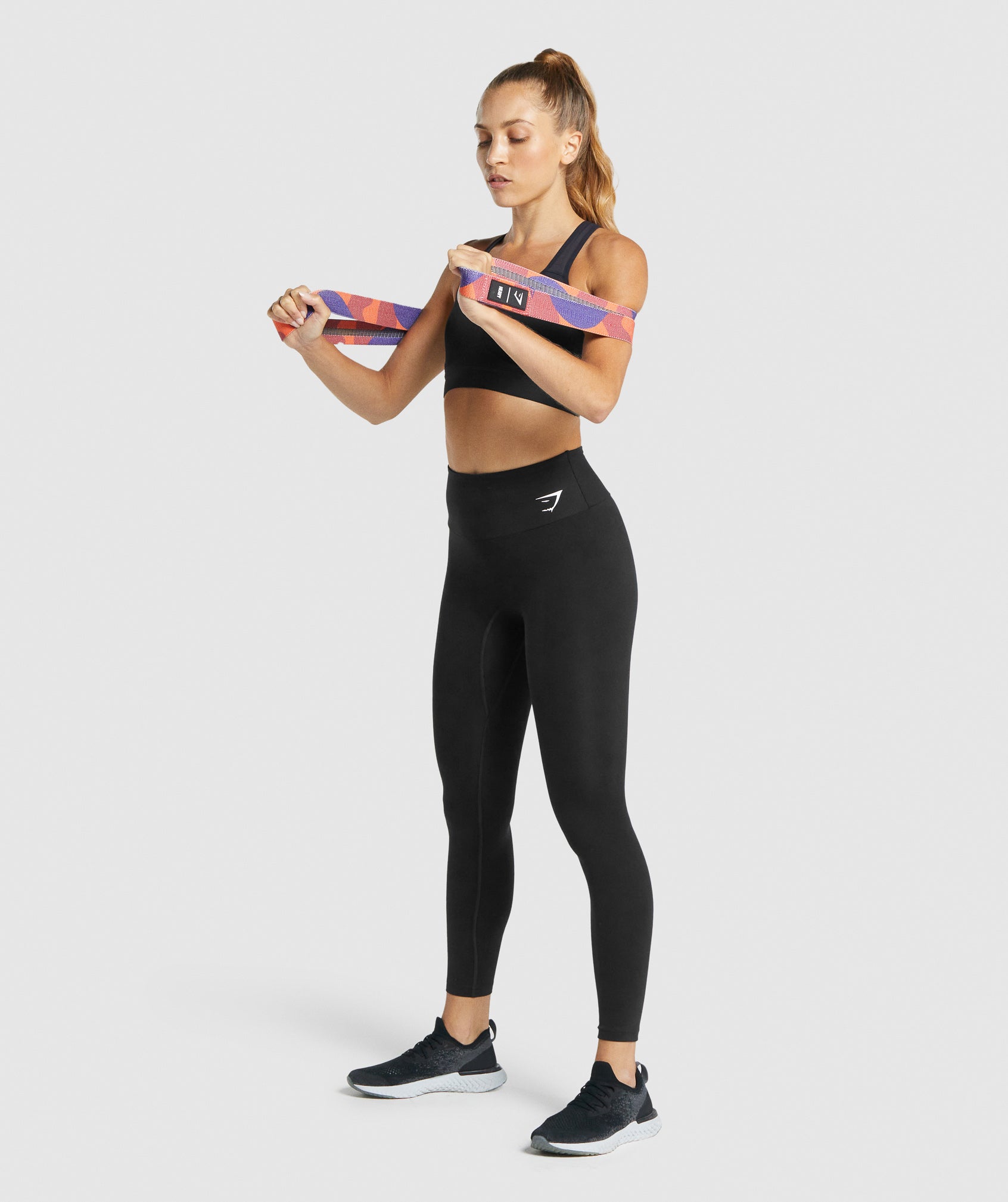 gymshark-long-heavy-resistance-band-pink