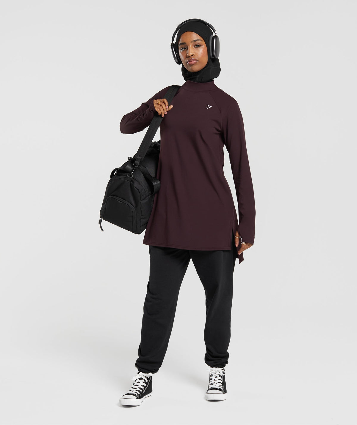 gymshark-long-line-long-sleeve-top-plum-brown-aw23