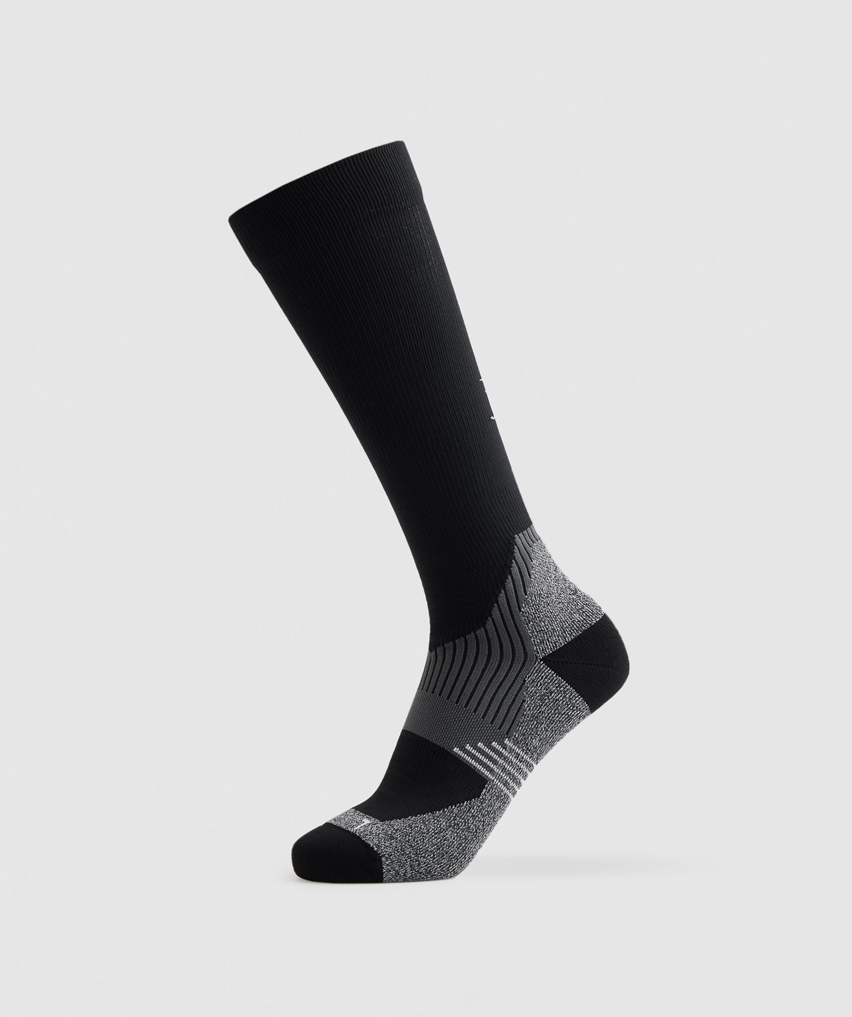gymshark-long-performance-socks-black-ss22