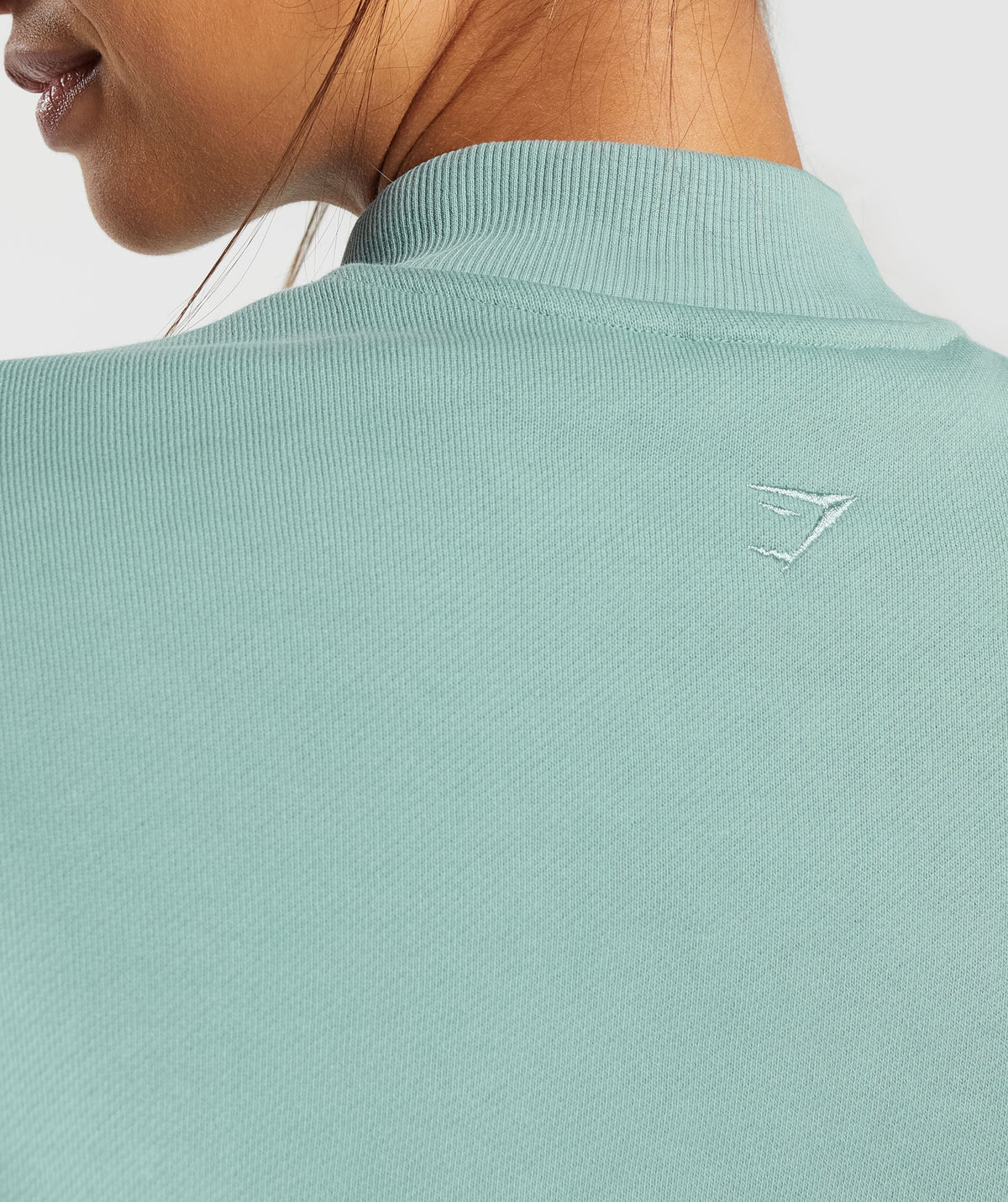 gymshark-heavyweight-loopback-sweat-pullover-duck-egg-blue-aw23