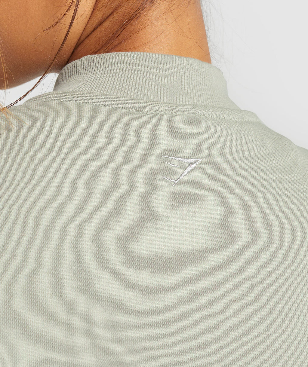 gymshark-heavyweight-loopback-sweat-pullover-stone-grey-aw23