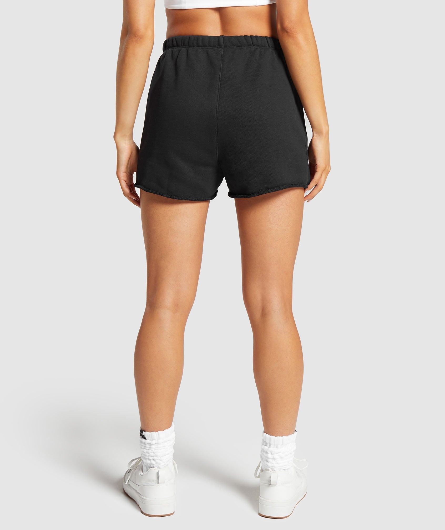 gymshark-loopback-sweat-shorts-black-ss24