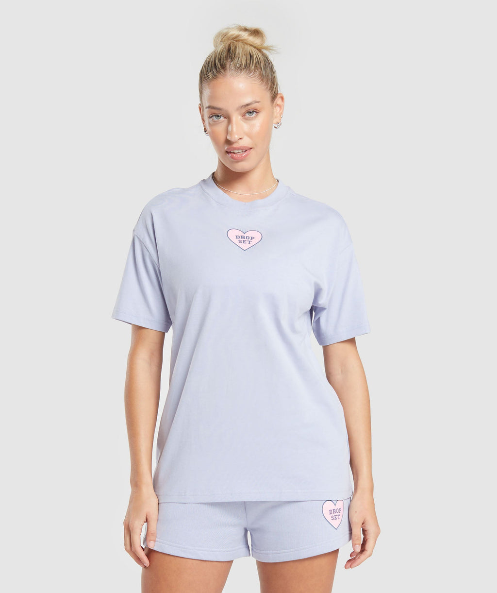gymshark-love-hearts-oversized-t-shirt-ss-tops-purple-aw23