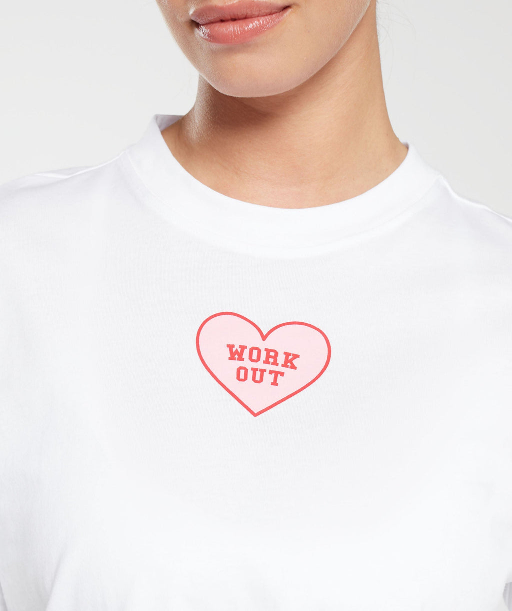 gymshark-love-hearts-oversized-t-shirt-white-aw23