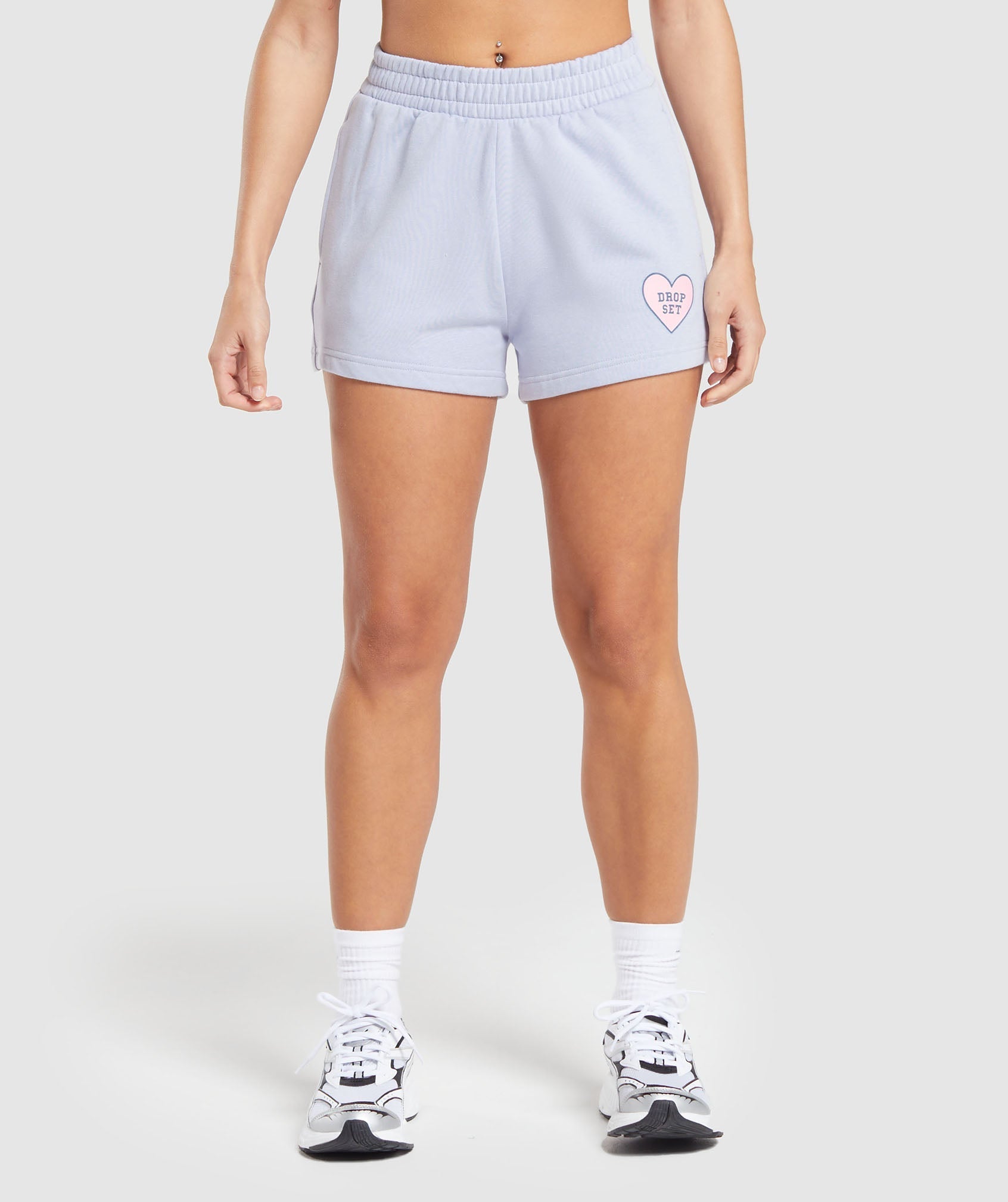 gymshark-love-hearts-sweat-shorts-shorts-purple-aw23
