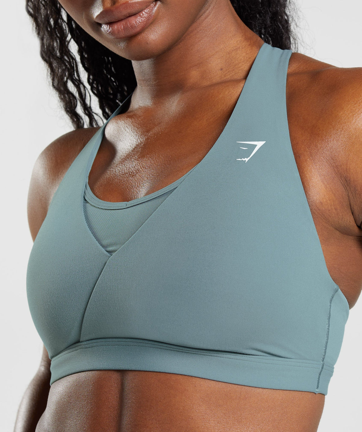 gymshark-crossover-sports-bra-thunder-blue-ss23