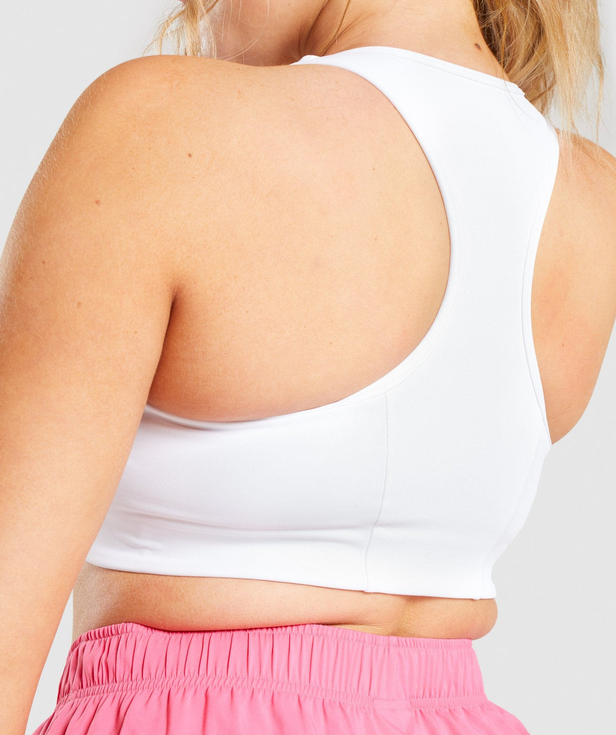gymshark-essential-racerback-training-sports-bra-white