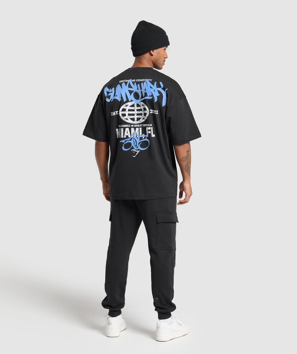 gymshark-miami-graphic-t-shirt-black-lats-blue-ss24