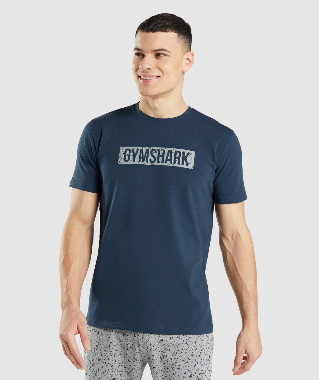 gymshark-micro-print-block-infill-t-shirt-navy-aw21