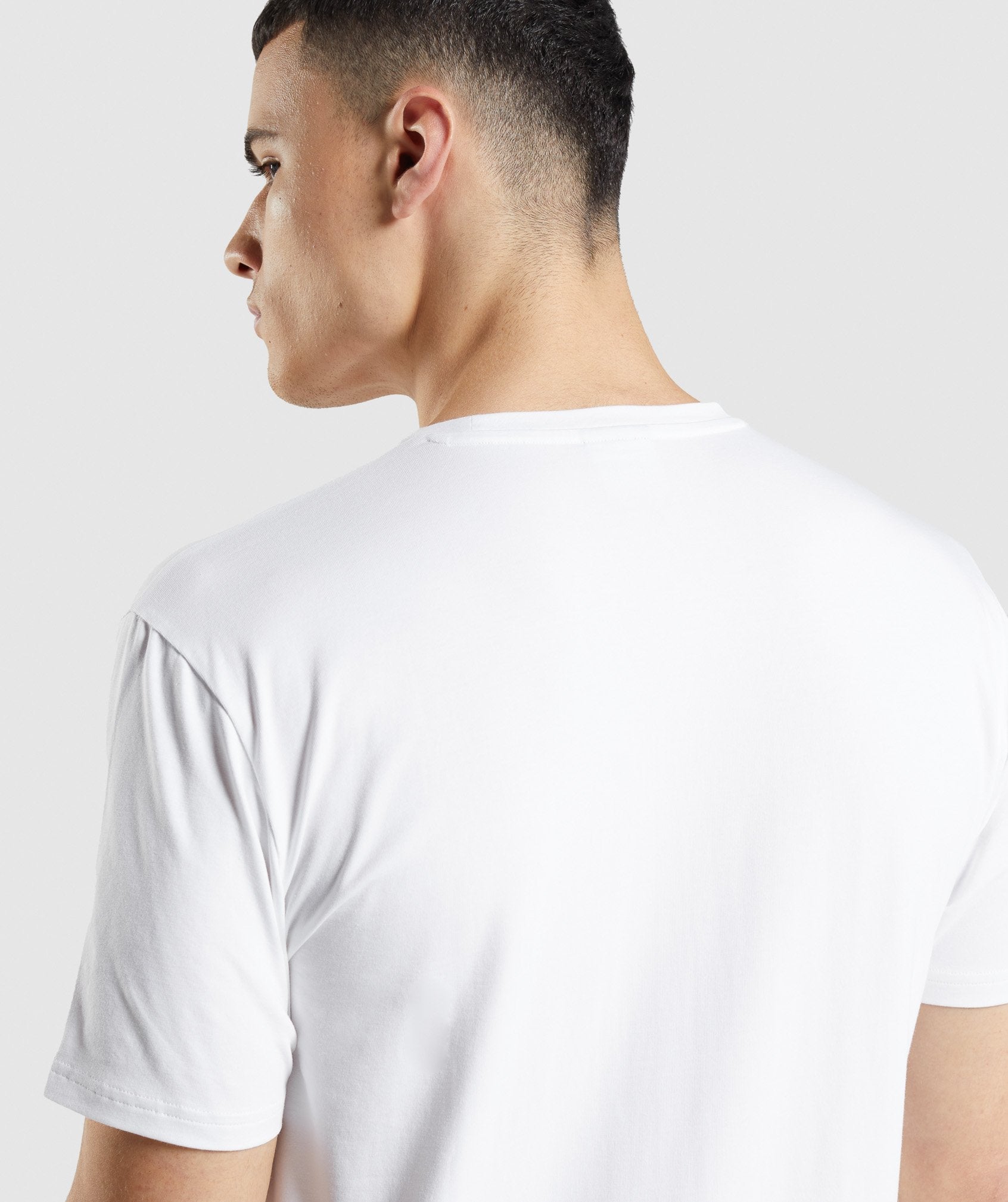 gymshark-micro-print-graphic-t-shirt-white-aw21
