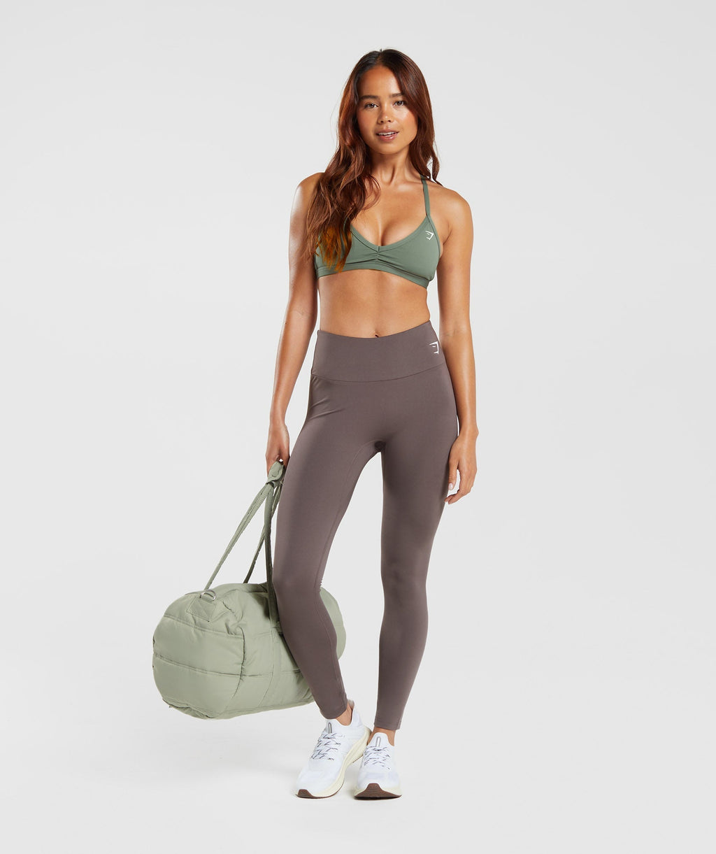 gymshark-minimal-sports-bra-dusk-green-aw23
