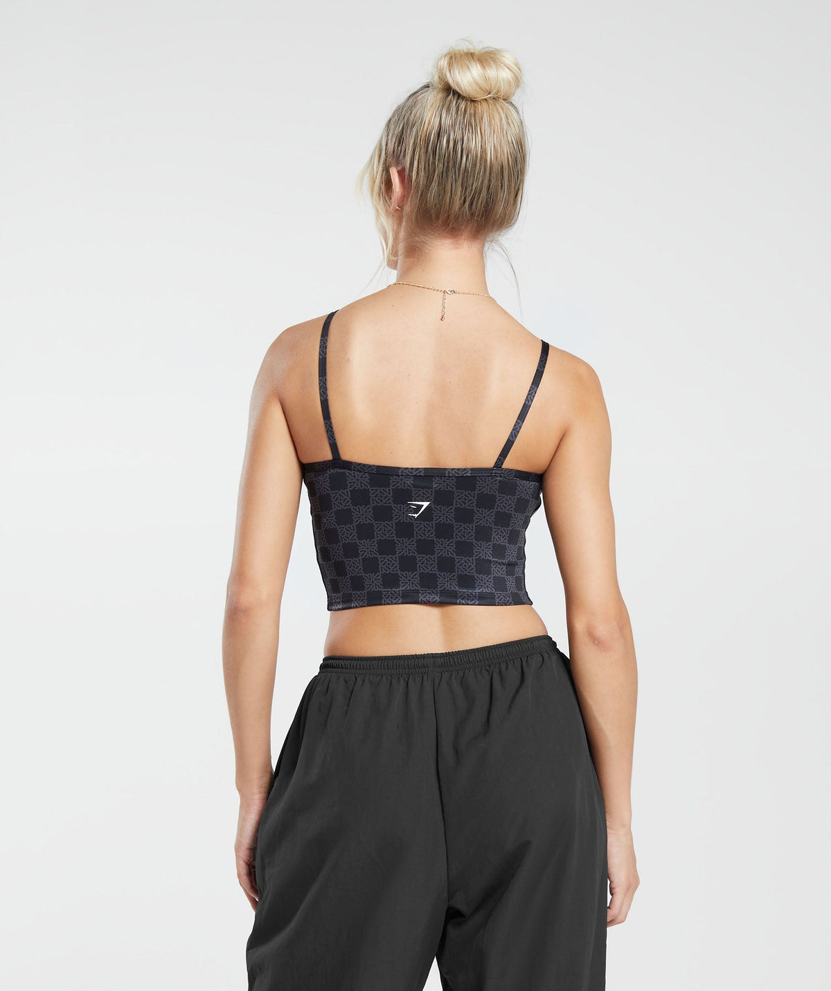 gymshark-monogram-crop-cami-tank-onyx-grey-aw23