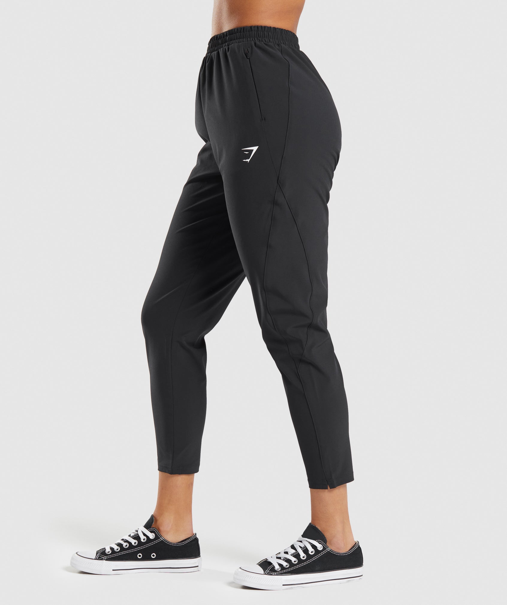gymshark-maximise-track-joggers-black-aw21