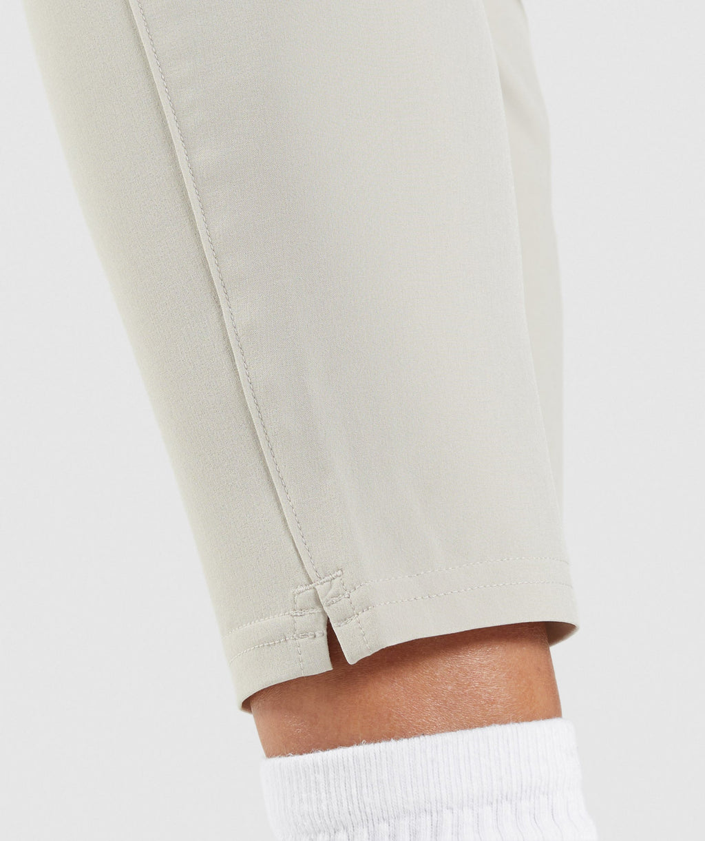 gymshark-maximise-track-joggers-grey-aw21