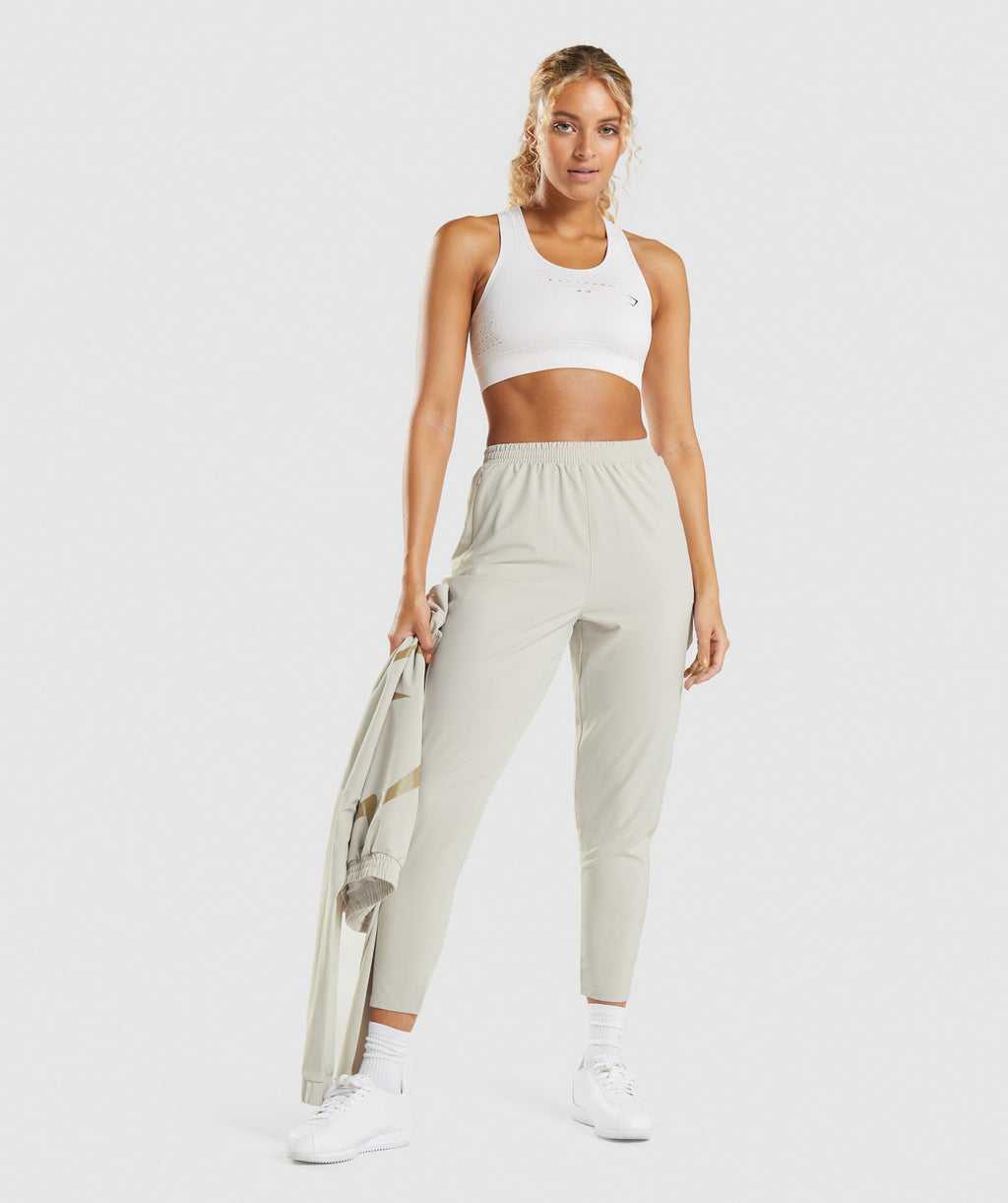 gymshark-maximise-track-joggers-grey-aw21