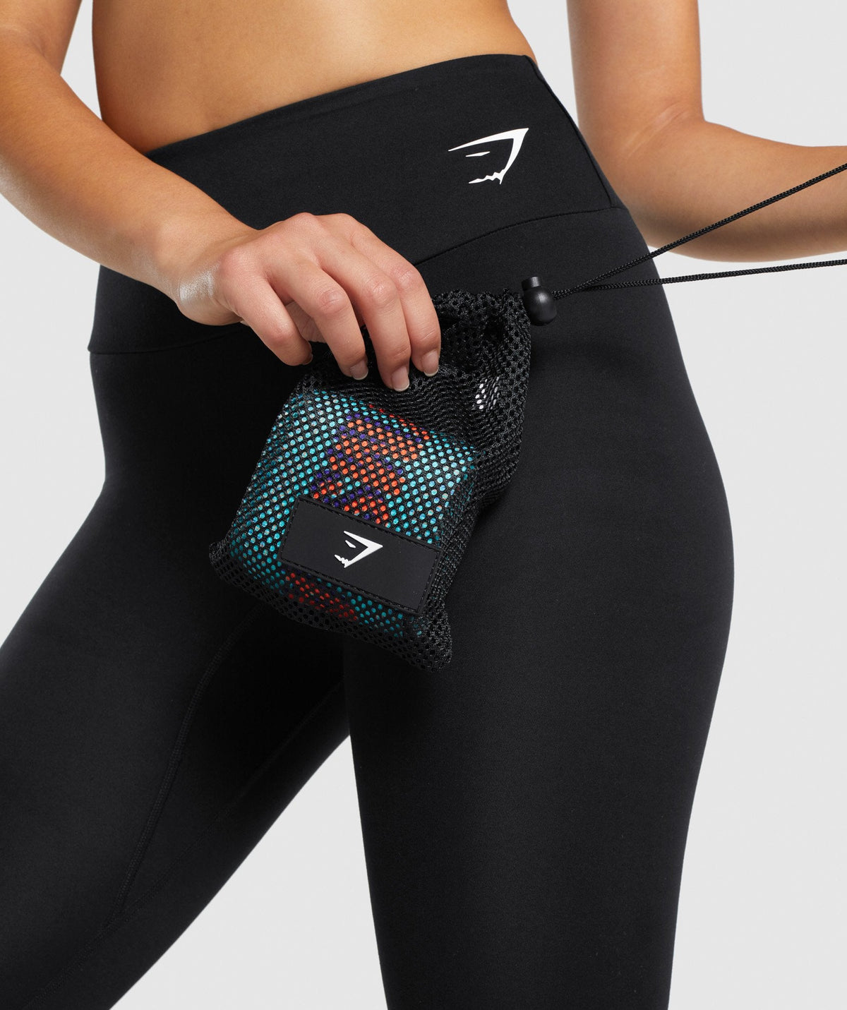 gymshark-medium-glute-band-turquoise