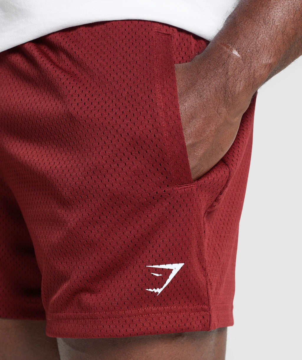gymshark-lifting-mesh-5-shorts-shorts-red-ss25