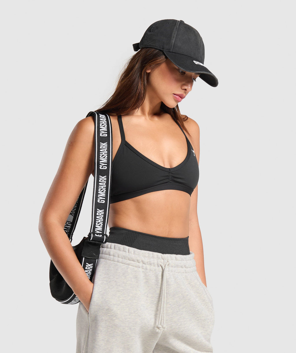 gymshark-mesh-shoulder-bag-black-aw24