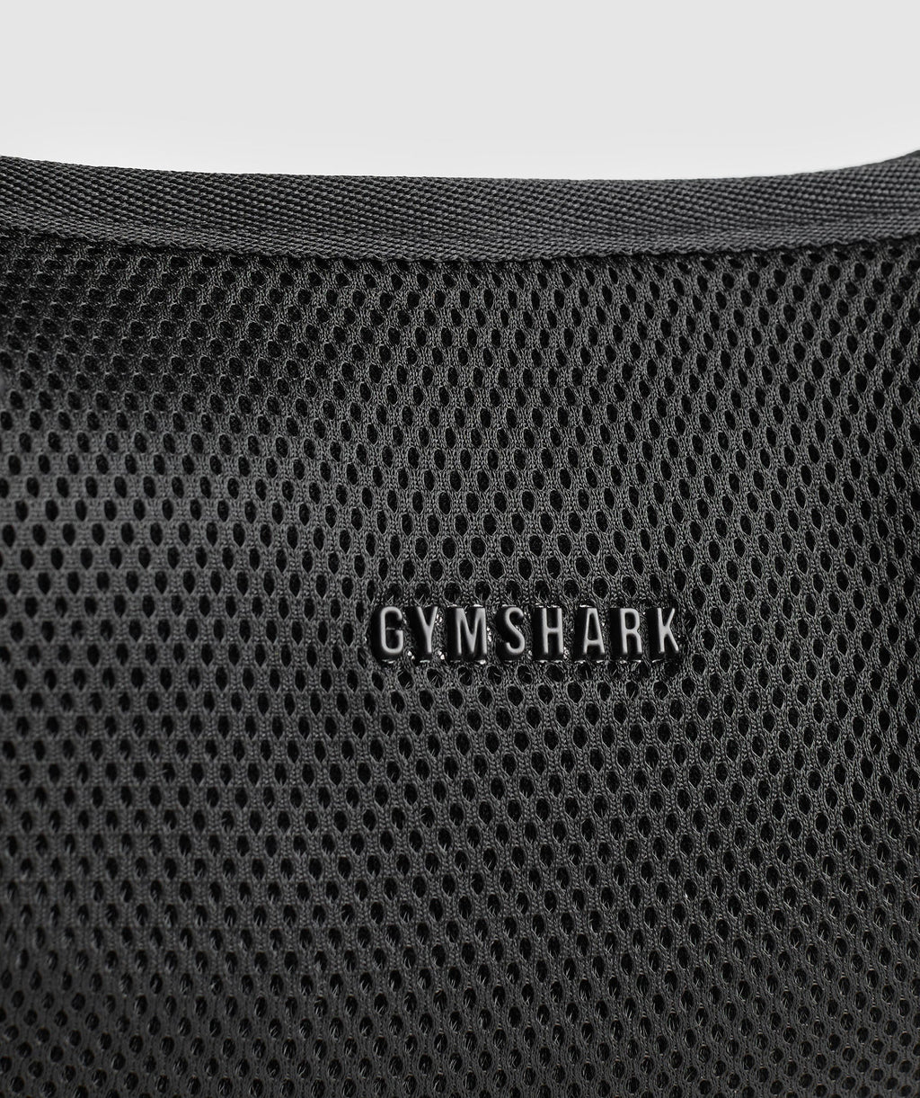 gymshark-mesh-shoulder-bag-black-aw24