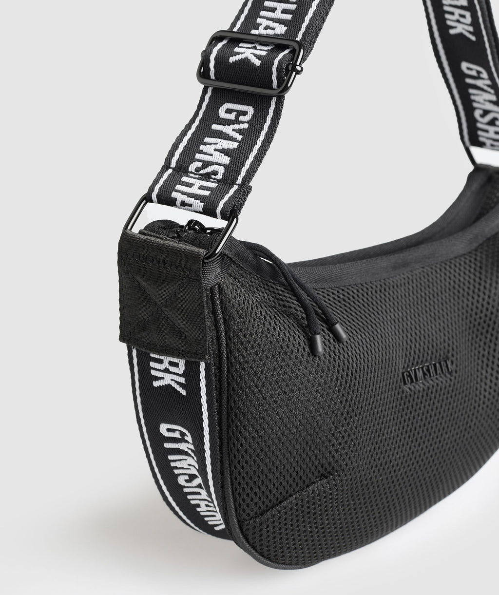 gymshark-mesh-shoulder-bag-black-aw24