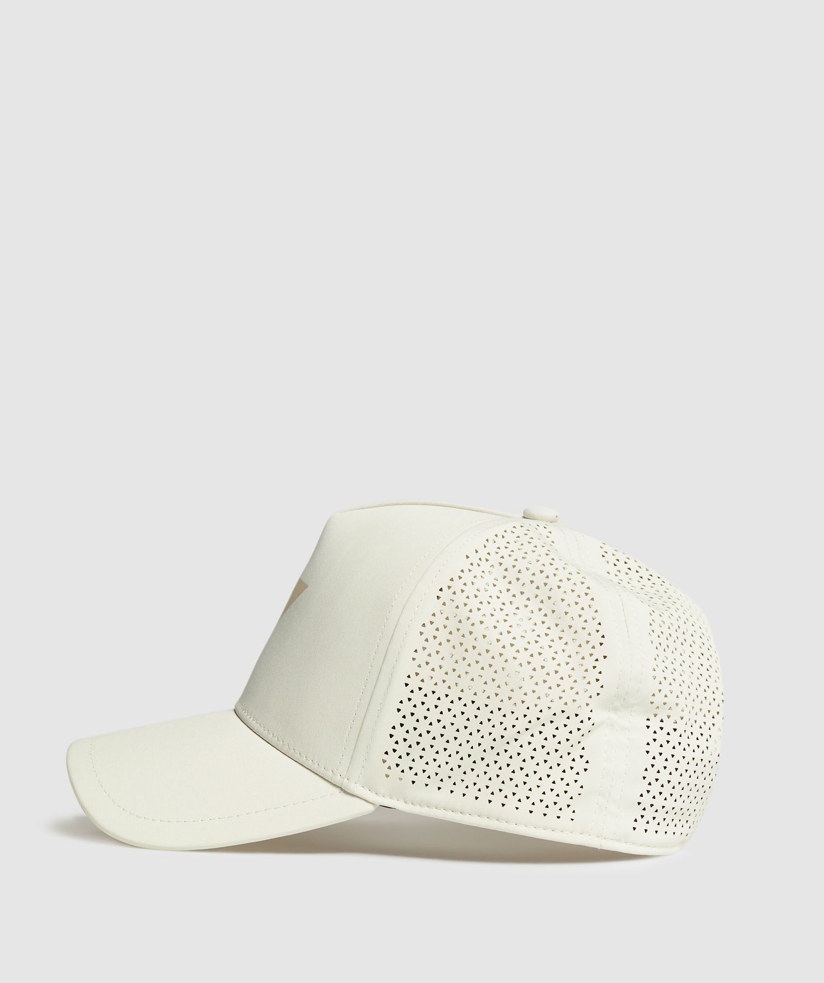 gymshark-mesh-trucker-headwear-white-ss24