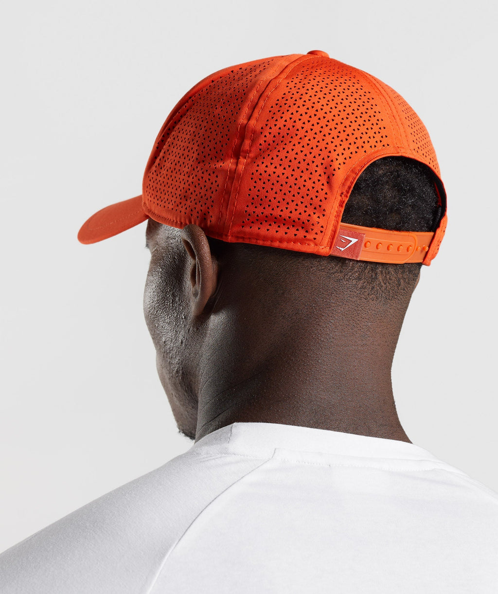 gymshark-mesh-trucker-pepper-red-aw22