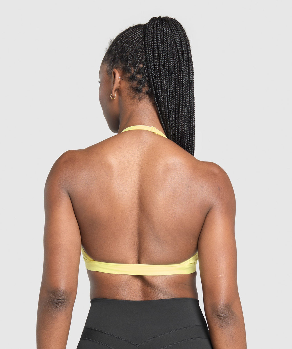 gymshark-minimal-halterneck-sports-bra-refresh-yellow-ss25