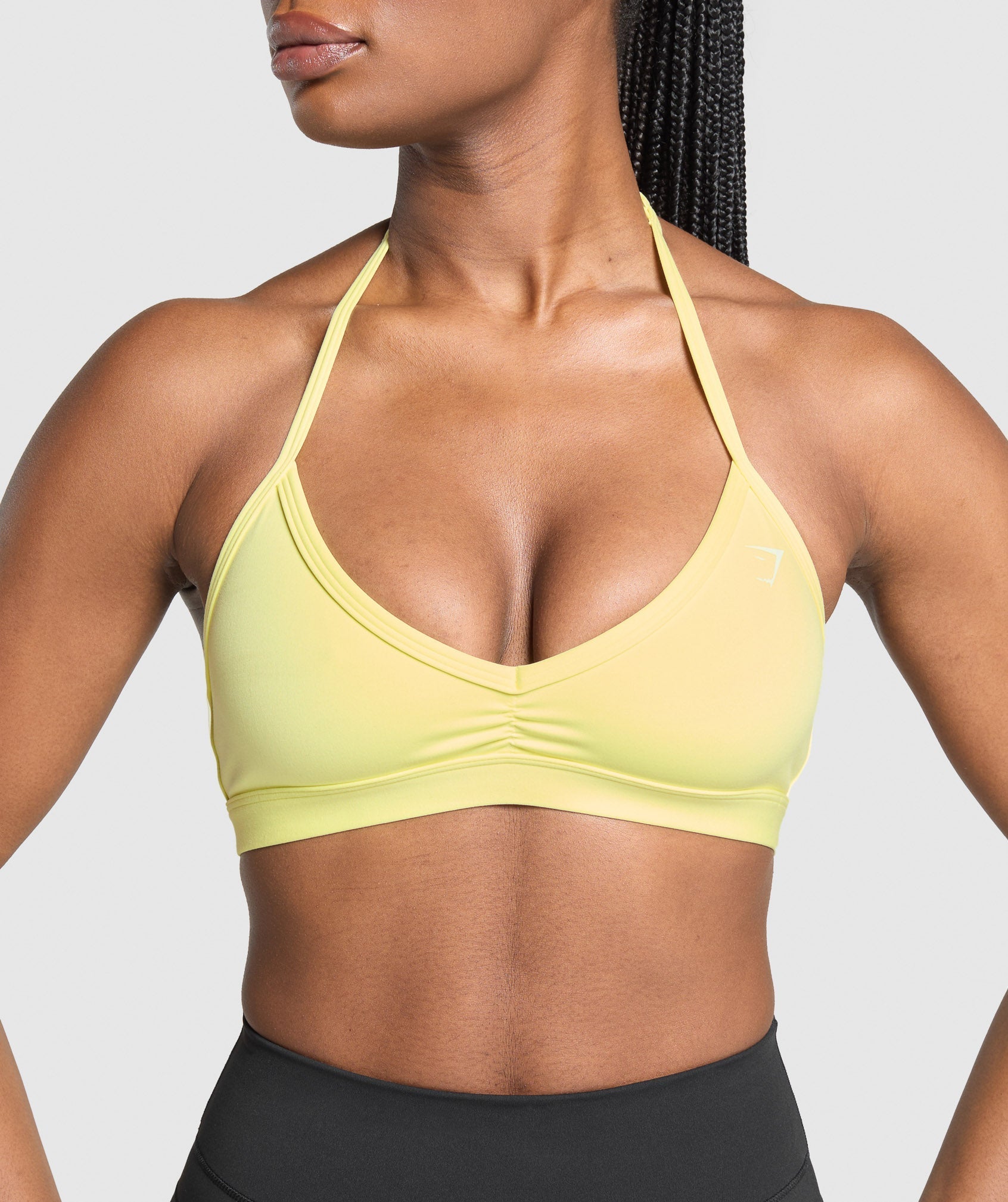 gymshark-minimal-halterneck-sports-bra-refresh-yellow-ss25